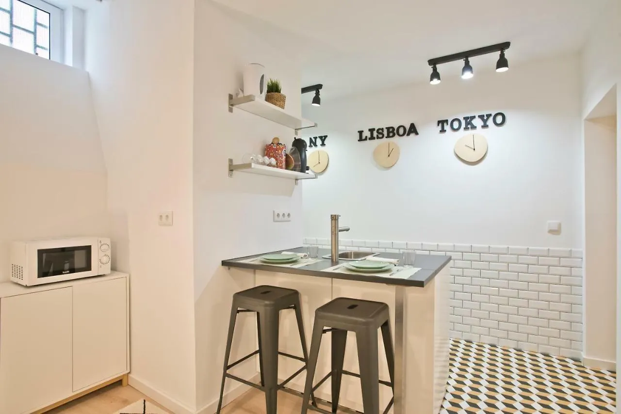Lisbon Menta Apartment 0*,